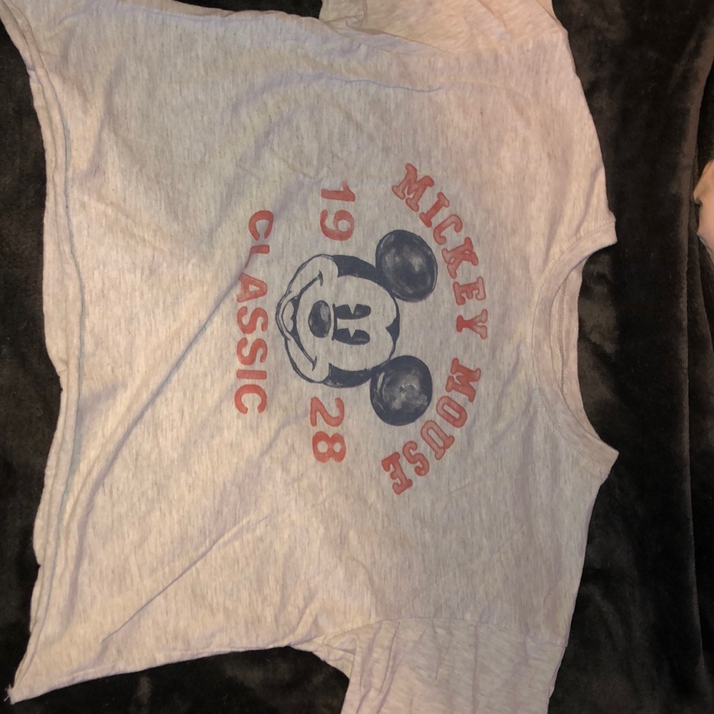 I am selling it because it doesn’t fit.